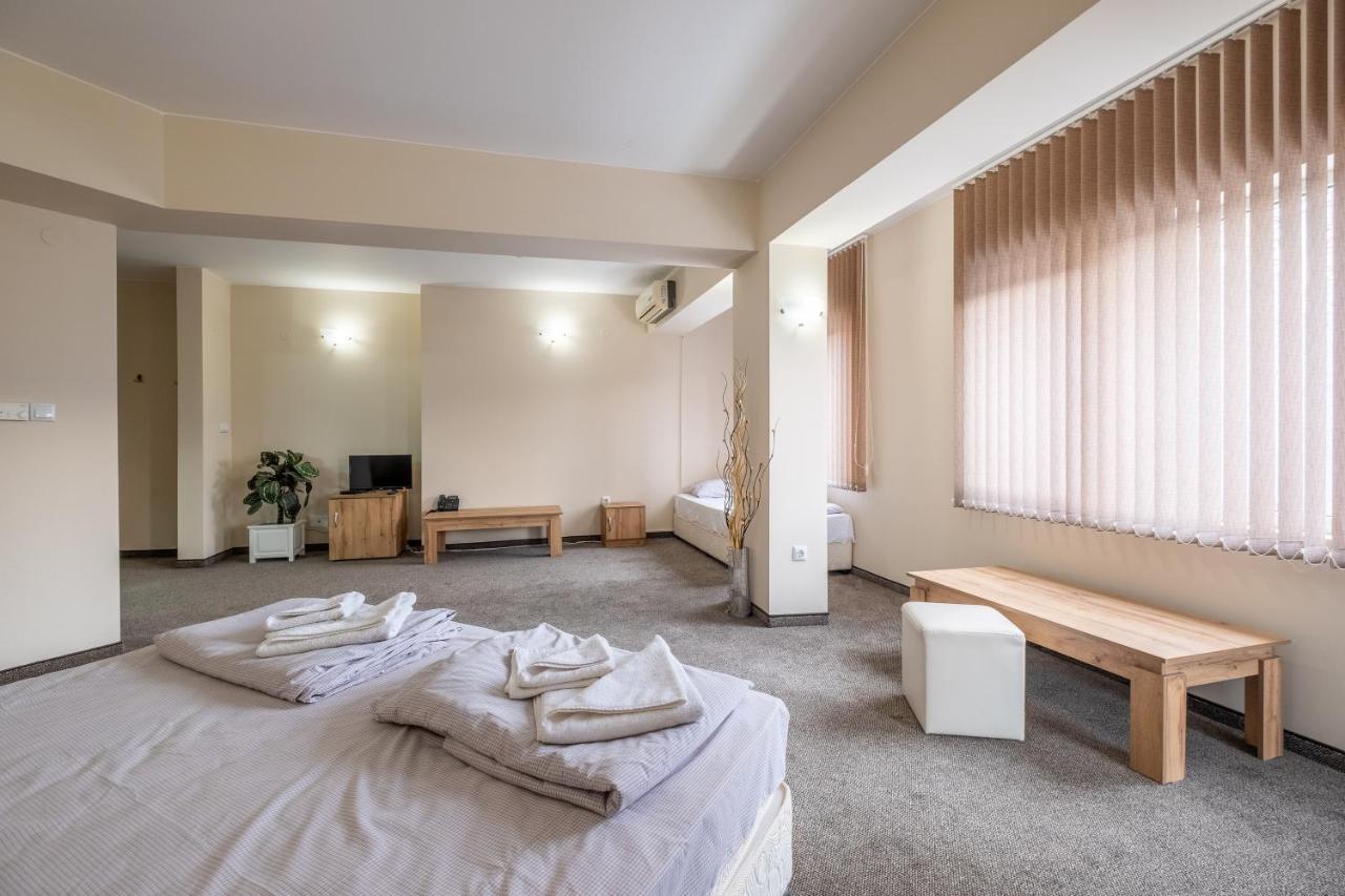 Julia Rooms โซเฟีย ภายนอก รูปภาพ
